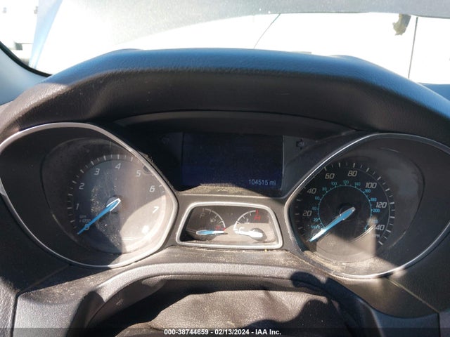 1FADP3F24EL275924 Ford FOCUS SE
