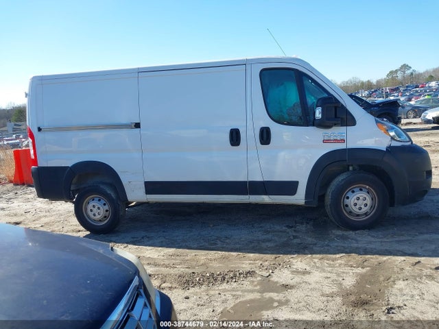 3C6TRVAG4LE141698 RAM Promaster 1500 Low Roof 136 Wb
