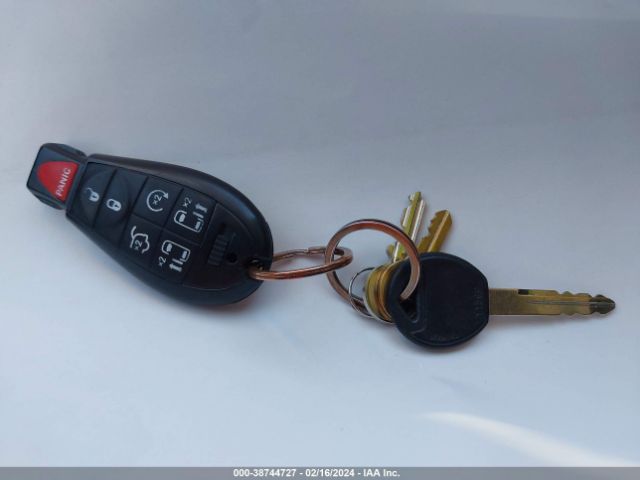 2C4RDGBG4FR663438 Dodge Grand Caravan Avp/se