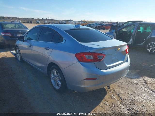 Chevrolet Cruze Lt Auto 2017 1G1BE5SMXH7124649 Image 3