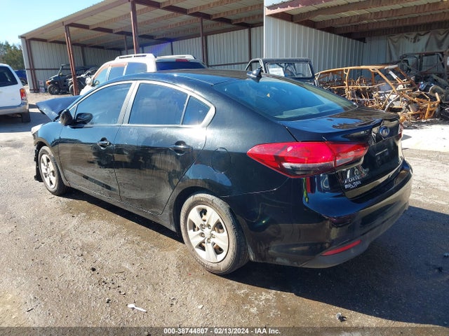KIA FORTE LX 2018 3KPFK4A73JE219048 Image 3