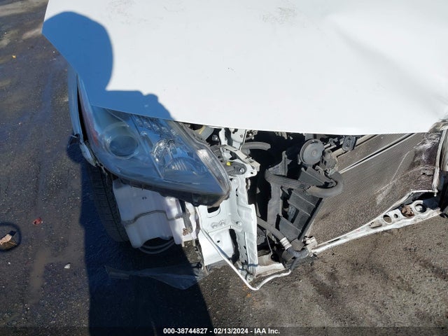 Toyota Prius Three 2015 JTDKN3DUXF0480548 Image 6