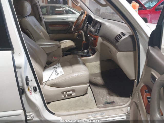 2003 LEXUS LX 470 VIN: JTJHT00W333524595