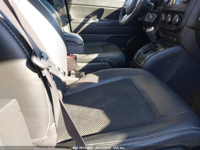 1C4NJDBB9GD790507 Jeep Compass Sport Se