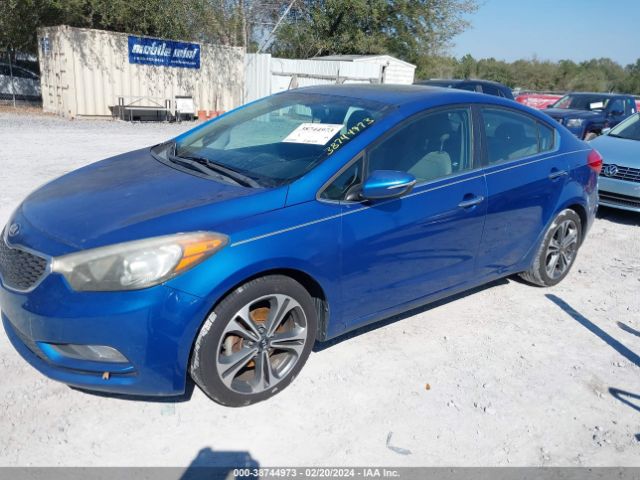 KNAFZ4A88E5115349 KIA FORTE EX