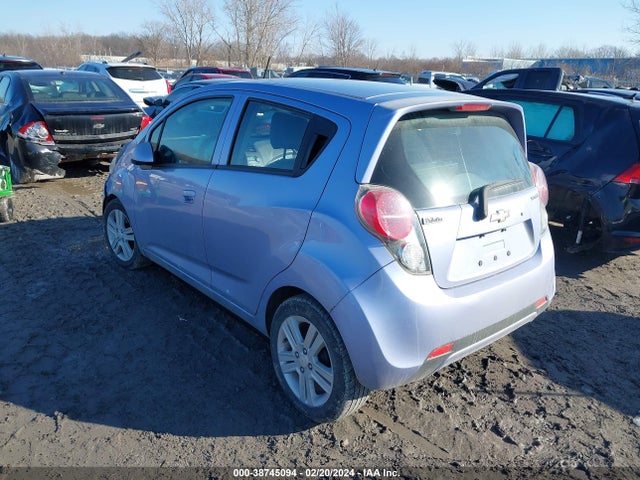 Chevrolet Spark Ls Auto 2014 KL8CB6S97EC476394 Image 3