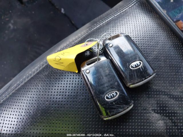 KNALN4D75E5120302 KIA Cadenza Premium