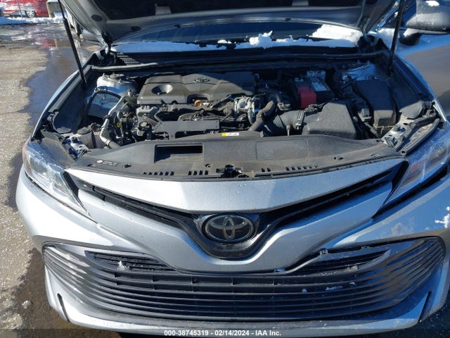 Toyota CAMRY LE 2020 4T1C11AK7LU895933 Image 10