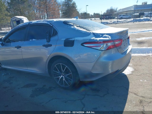 Toyota CAMRY LE 2020 4T1C11AK7LU895933 Image 3