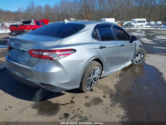 Toyota CAMRY LE 2020 4T1C11AK7LU895933 Image 4