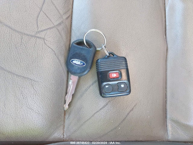 2001 FORD EXPLORER SPORT TRAC VIN: 1FMZU67E71UB58230