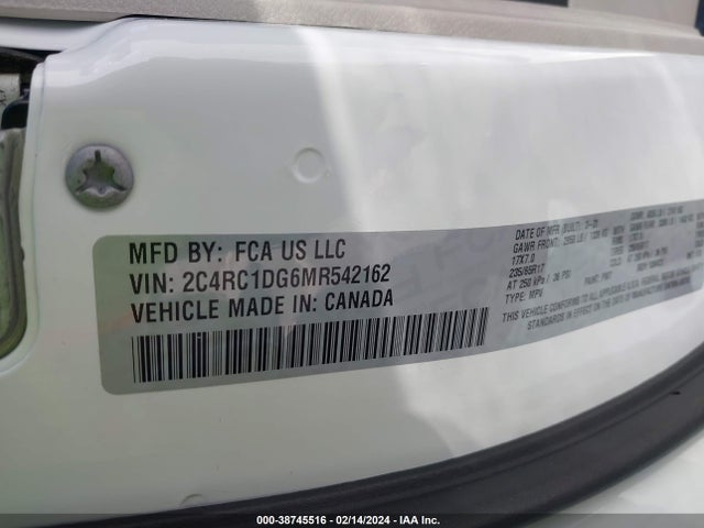 2C4RC1DG6MR542162 Chrysler Voyager Lxi