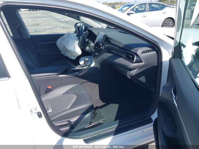 Toyota CAMRY SE 2024 4T1G11AK5RU210693 Image 5