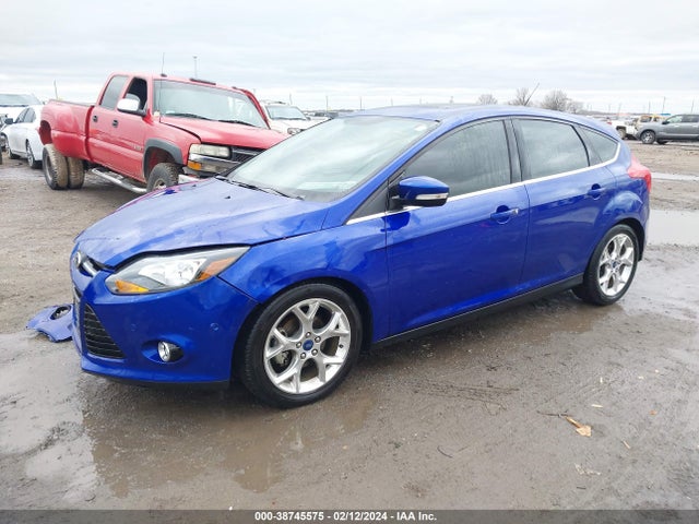 Ford Focus Titanium 2014 1FADP3N2XEL422247 Image 2