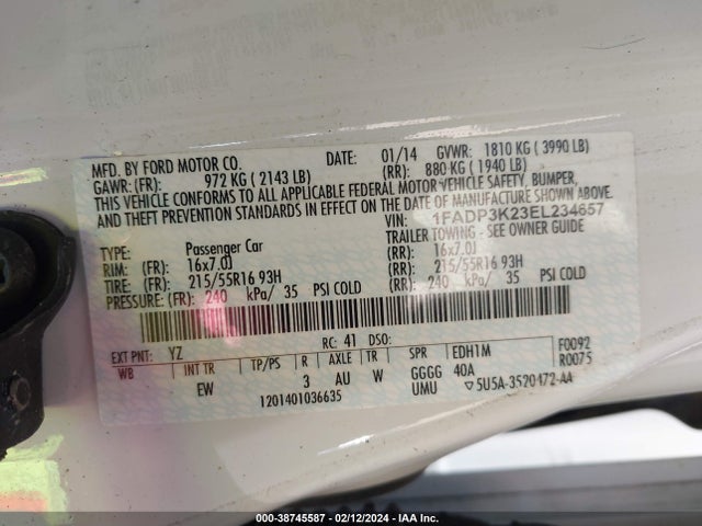 2014 FORD FOCUS SE VIN: 1FADP3K23EL234657
