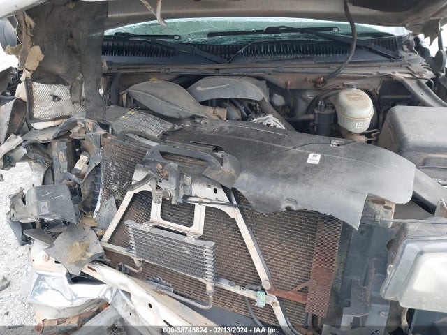 2004 CHEVROLET SILVERADO 1500 Z71 VIN: 2GCEK19T941149908