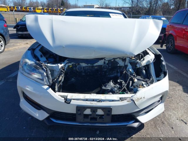 1HGCR2F17HA027959 Honda Accord Sport Se