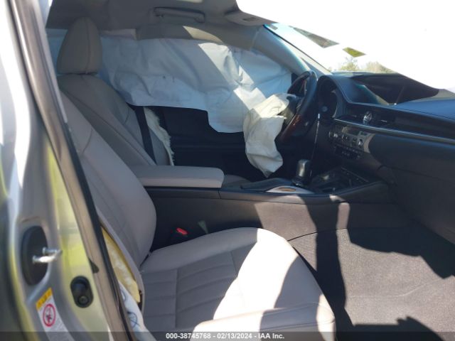 58ABK1GG7GU023939 Lexus ES 350