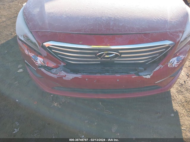 Hyundai SONATA SE 2016 5NPE24AFXGH357905 Image 12