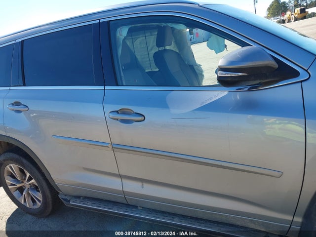 Toyota Highlander Xle V6 2015 5TDJKRFH9FS144653 Image 13