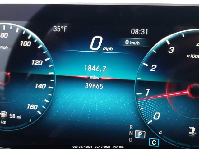 W1N4M4HB7MW105939 Mercedes-Benz Glb 250 4matic