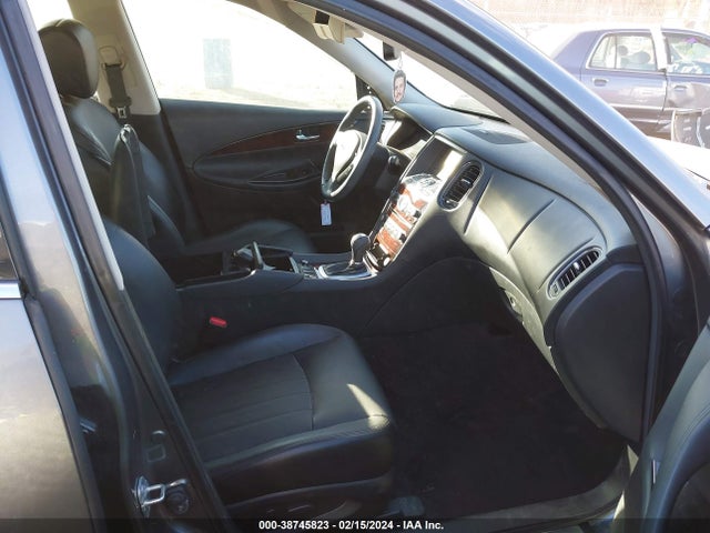 JN1BJ0HR2FM773081 Infiniti Qx50 Journey