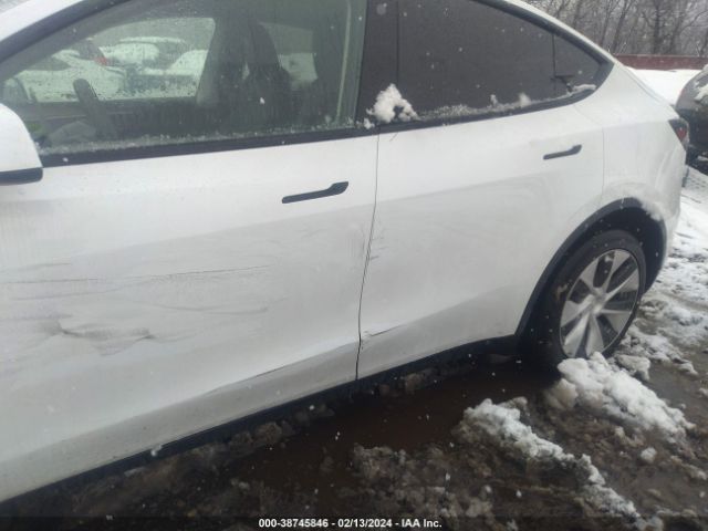 7SAYGDEE3PF684261 Tesla Model Y Awd/long Range Dual Motor All-wheel Drive