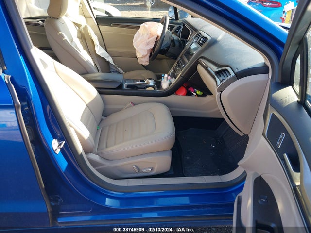 Ford FUSION SE 2018 3FA6P0HD4JR160032 Image 5