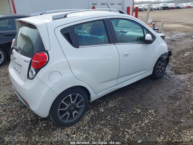Chevrolet Spark 2lt Auto 2014 KL8CF6S95EC415324 Image 4