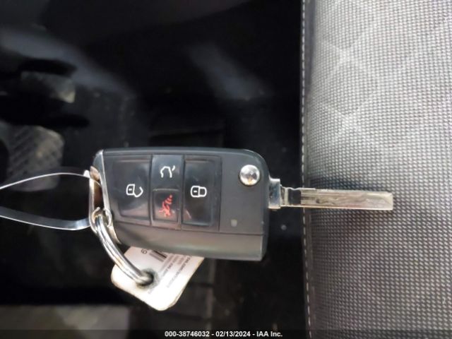 2021 VOLKSWAGEN TIGUAN 3VV1B7AXXMM096579 Photo 10