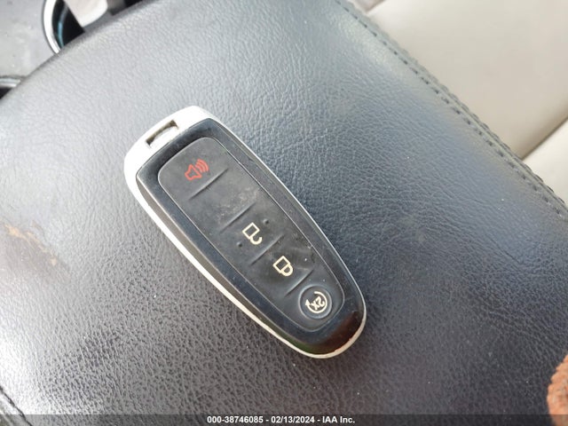 Ford Explorer Limited 2015 1FM5K7F89FGB98238 Image 11