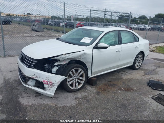 1VWLA7A31KC006321 Volkswagen Passat 2.0t Wolfsburg Edition