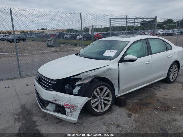 1VWLA7A31KC006321 Volkswagen Passat 2.0t Wolfsburg Edition