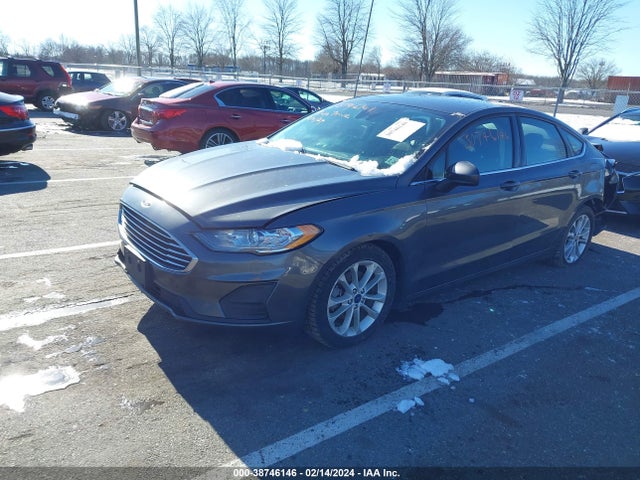 Ford Fusion Hybrid Se 2019 3FA6P0LU0KR157282 Image 2