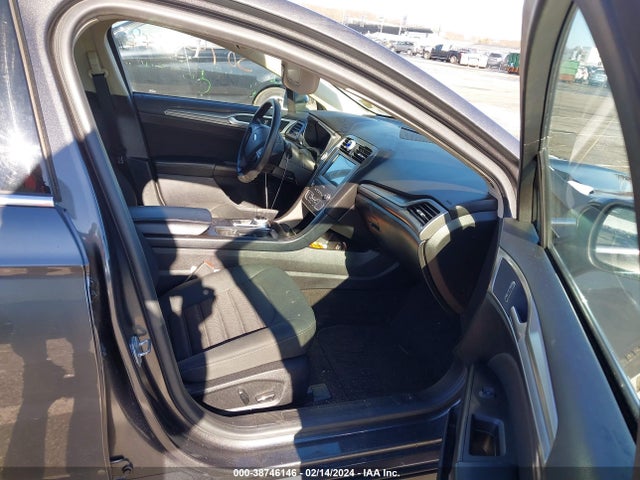 Ford Fusion Hybrid Se 2019 3FA6P0LU0KR157282 Image 5