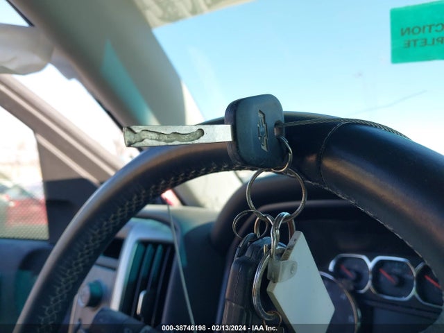 38746198 :رقم المزاد ، 3GCUKREC4GG258160 vin ، 2016 Chevrolet Silverado 1500 1lt مزاد بيع