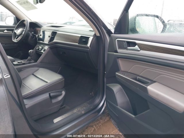 1V2KR2CA6NC560950 Volkswagen Atlas 3.6l V6 Se W/technology