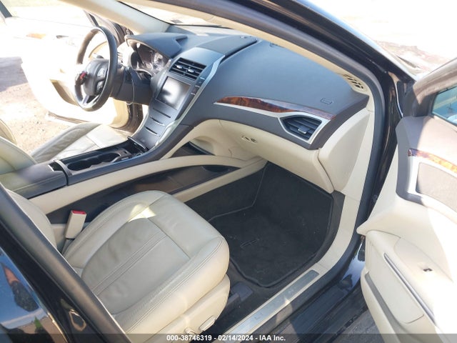 2015 LINCOLN MKZ HYBRID VIN: 3LN6L2LU0FR603000