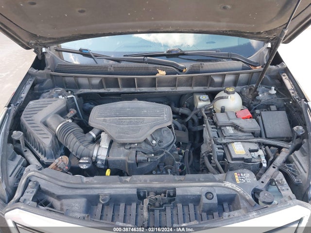1GYKNDRS1HZ183075 Cadillac XT5 LUXURY