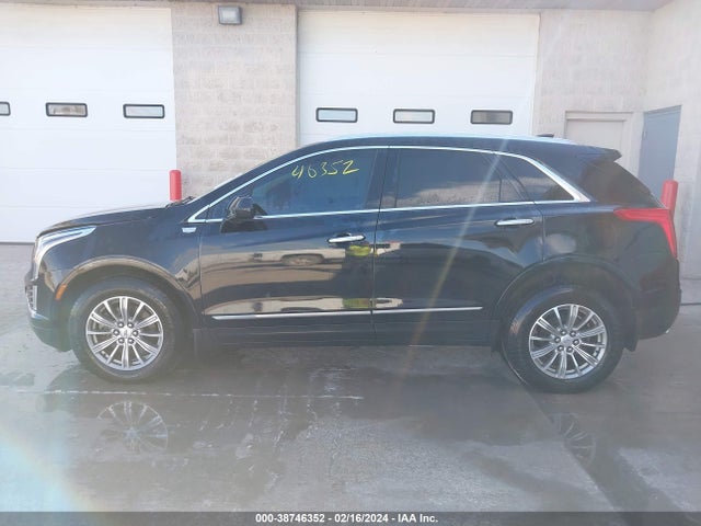 1GYKNDRS1HZ183075 Cadillac XT5 LUXURY