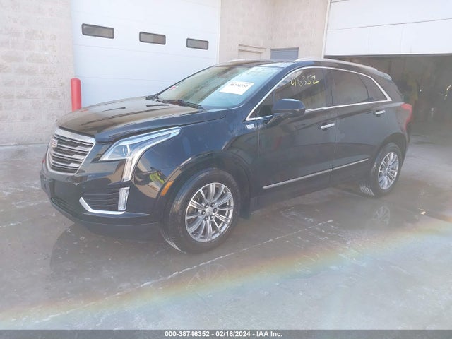 1GYKNDRS1HZ183075 Cadillac XT5 LUXURY
