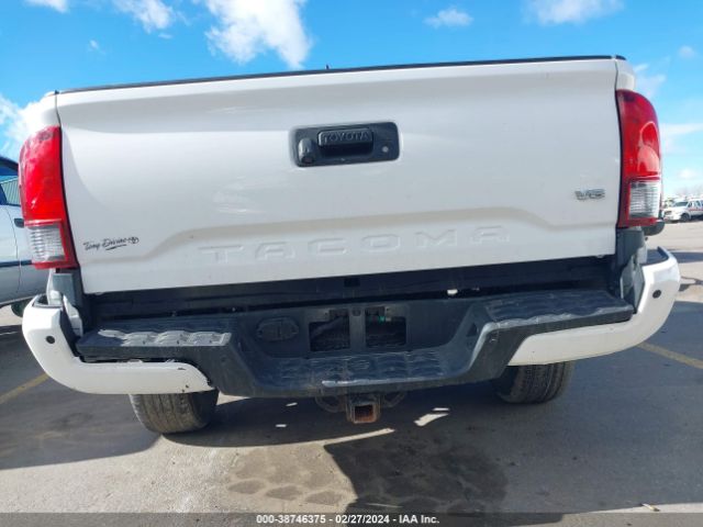 3TMCZ5AN8JM183138 Toyota Tacoma Trd Off Road