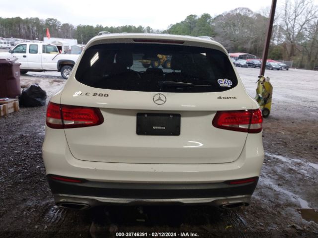 WDC0G4KB7JV075259 Mercedes-Benz Glc 300 4matic