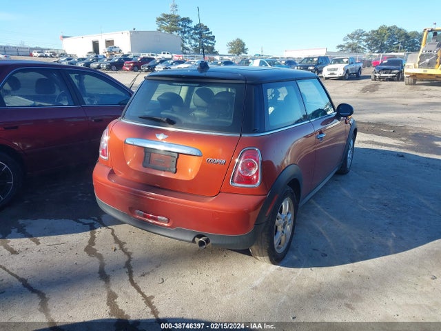 2013 MINI HARDTOP WMWSU3C58DT690653 Photo 3