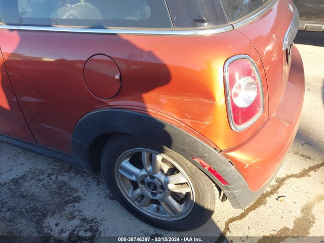 2013 MINI HARDTOP WMWSU3C58DT690653 Photo 5
