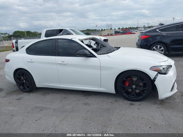 ZARFAMAN5L7633913 Alfa Romeo Giulia Sport Rwd
