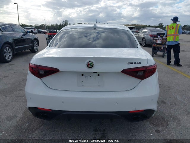 ZARFAMAN5L7633913 Alfa Romeo Giulia Sport Rwd