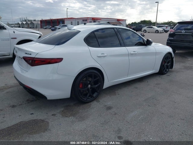 ZARFAMAN5L7633913 Alfa Romeo Giulia Sport Rwd