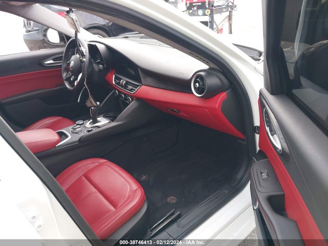 ZARFAMAN5L7633913 Alfa Romeo Giulia Sport Rwd