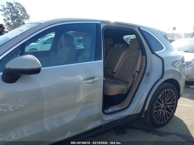 2021 PORSCHE CAYENNE WP1AA2AY1MDA00331 Photo 5